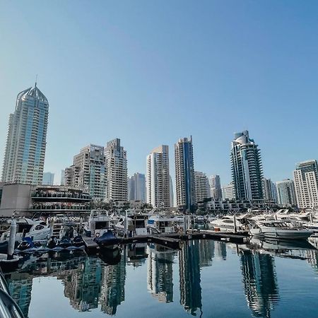 Savor Marina Views From The 64Th Floor Aparthotel Dubai Buitenkant foto